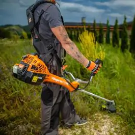 Motorni trimer za travu BC2700 XCE Villager