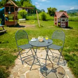 Baštenski set 2 solice + sto metalni