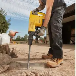 Stanley SFMEH230K SDS-Max elektro pneumatski čekić za štemanje