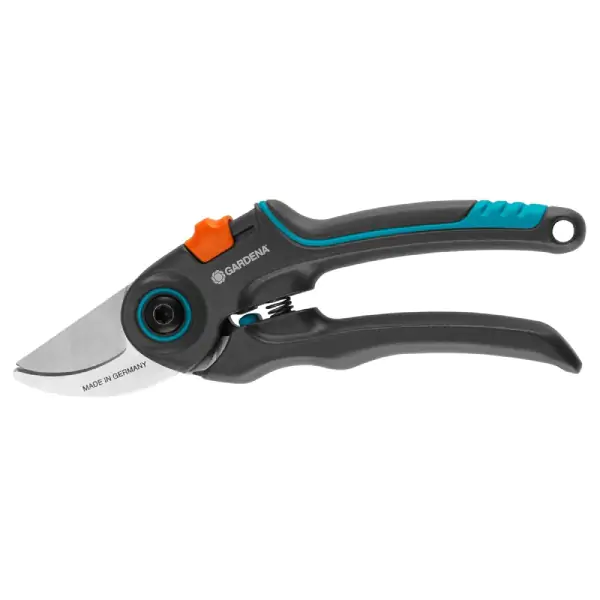 Gardena makaze vrtne EXPERT CUT - proizvod na akciji