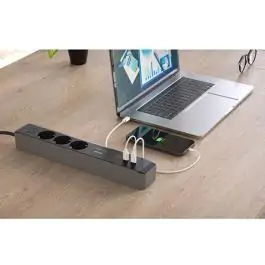 Produžni kabl 3 utičnice, 2xUSB-C/1xUSB-A 100W, PD prekidac, 1.4m, crn