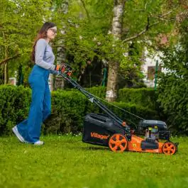 Motorna samohodna kosačica Villager Prime 5111 T