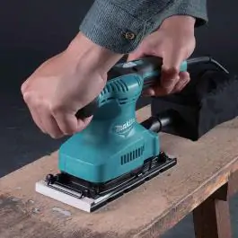 Makita M9203B ekscentar brusilica 92x185mm