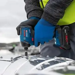 Bosch GDR 18V-220 C Akumulatorski udarni odvrtač Solo