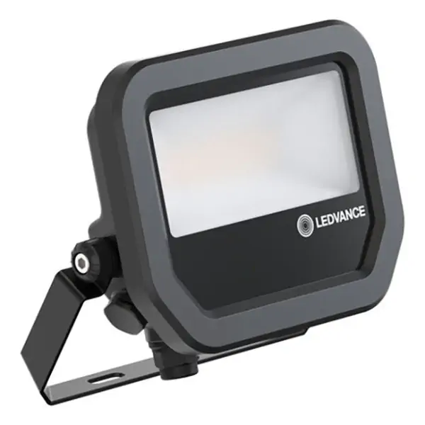 LEDVANCE LED Reflektor 10P 8W/4000K,crni