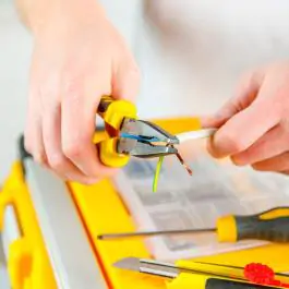 Klešta kombinovana Premium 200mm- TOPEX 32D100