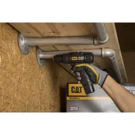 CAT DX14 aku bušilica zavrtač 12V sa 2 baterije 2.0Ah, 30 Nm i LED svetlom
